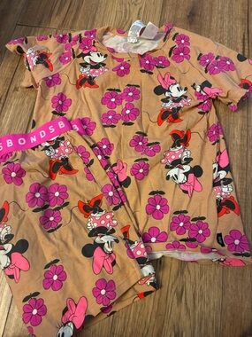 Bonds Minnie Mouse Floral Lounge Set in Peach and Pink